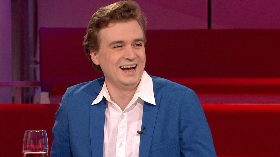 Arnaud Soly présente sa routine hivernale et c’est tordant!