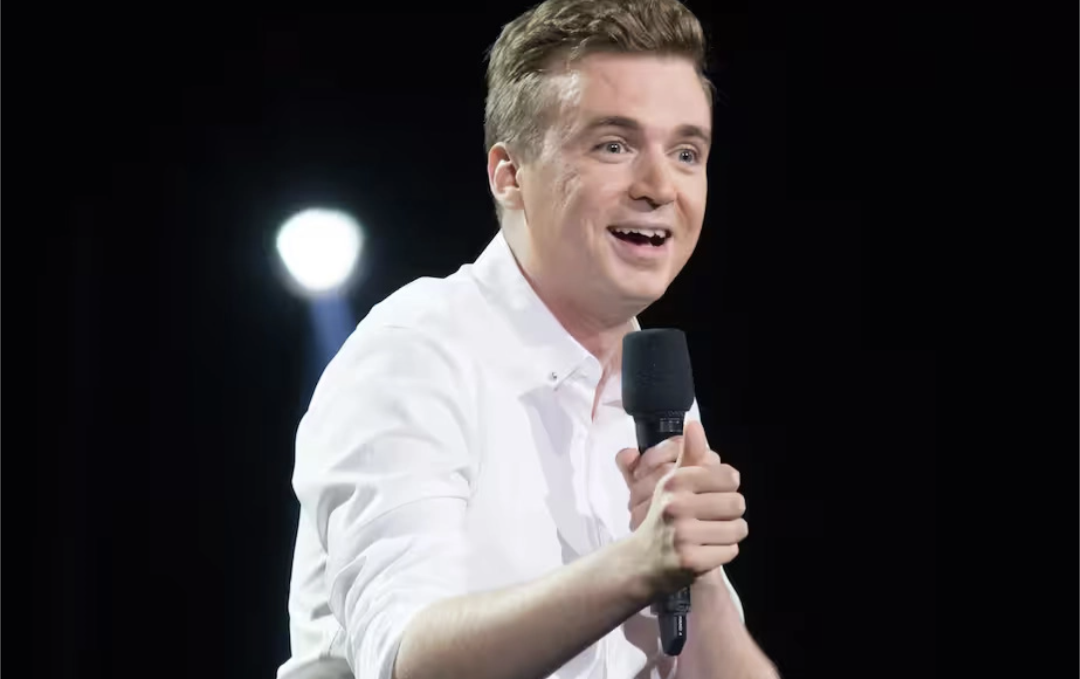 L’humoriste Arnaud Soly parodie les podcasts de True crime et c’est parfait!