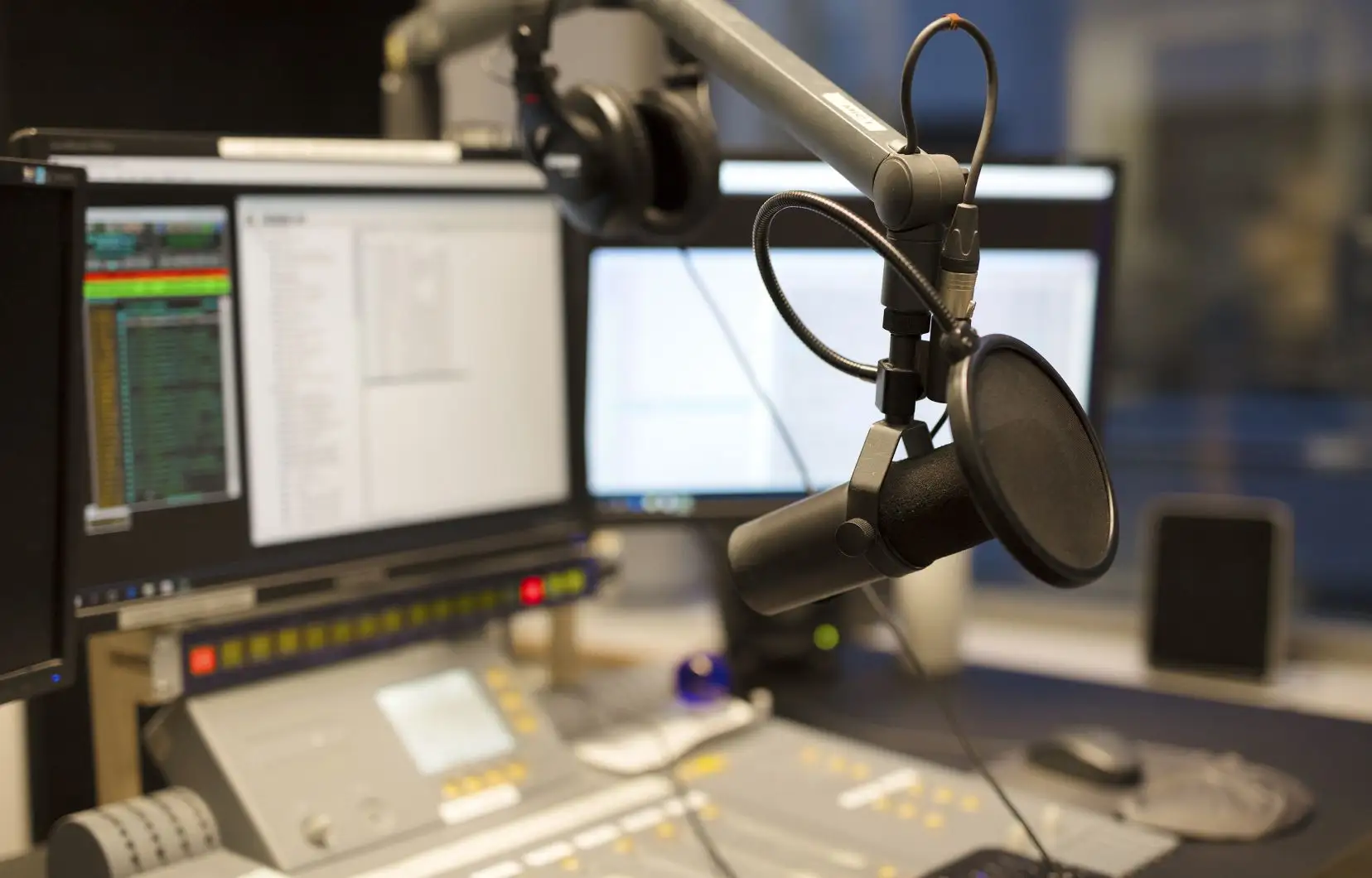 Changement de programmation au 98,5 FM