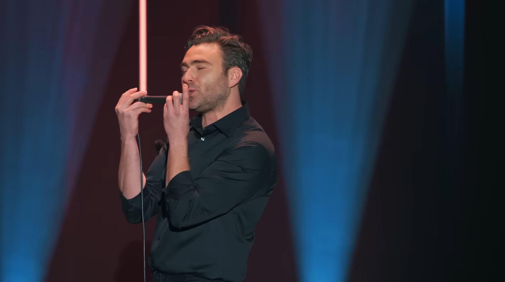 Simon Gouache propose son premier spectacle solo gratuit