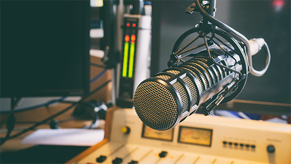 Surprise: Une nouvelle station de radio débarque au Québec