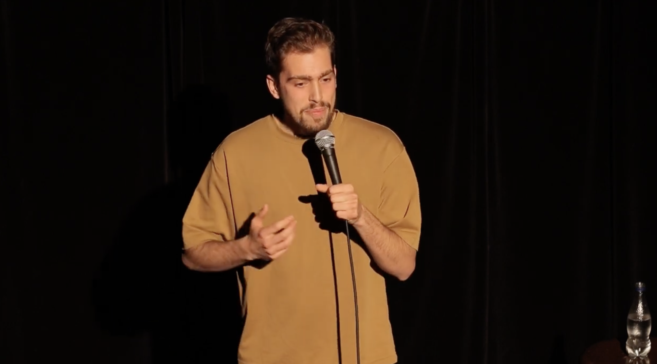 L’humoriste Lucas Boucher lance son deuxième spectacle!