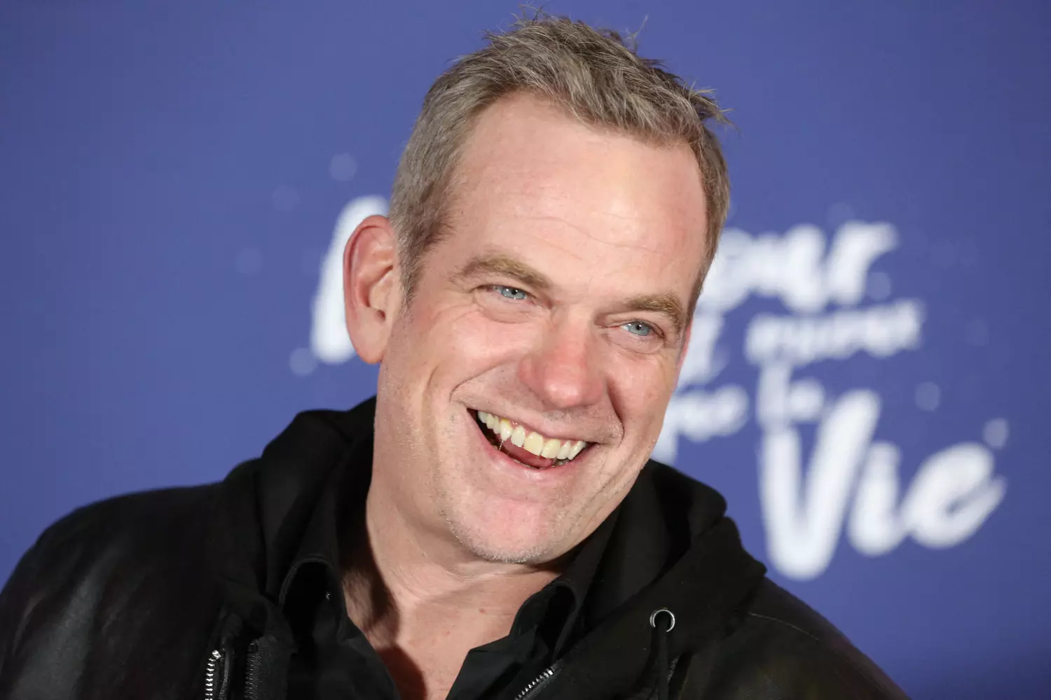 L’identité de la nouvelle conjointe de Garou est maintenant connue!