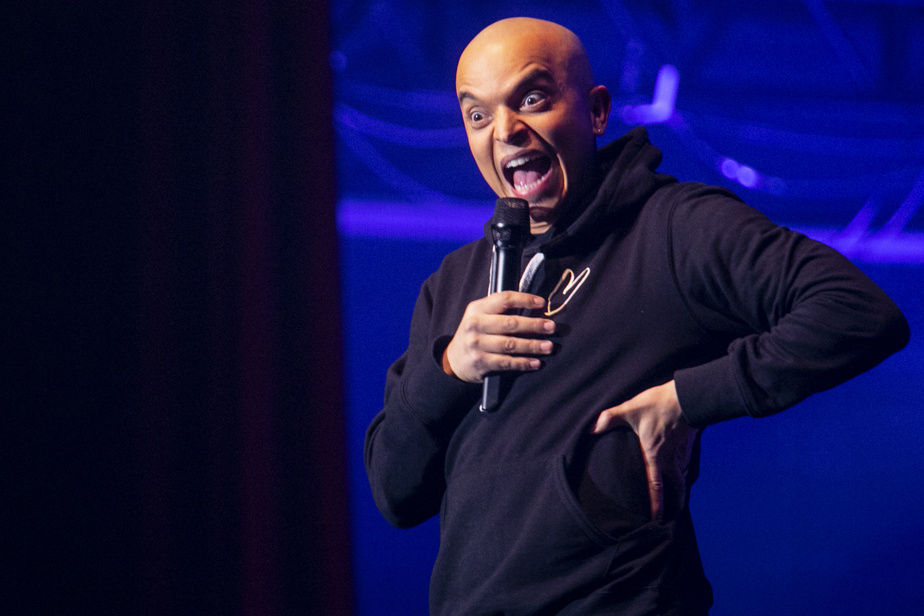 Le père de Rachid Badouri ridiculise son fils dans sa dernière vidéo