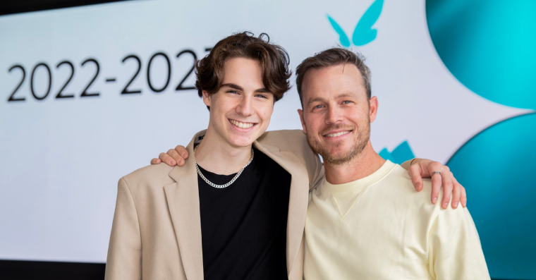Justin Morrissette présente sa nouvelle blonde à son père et il n’est pas content