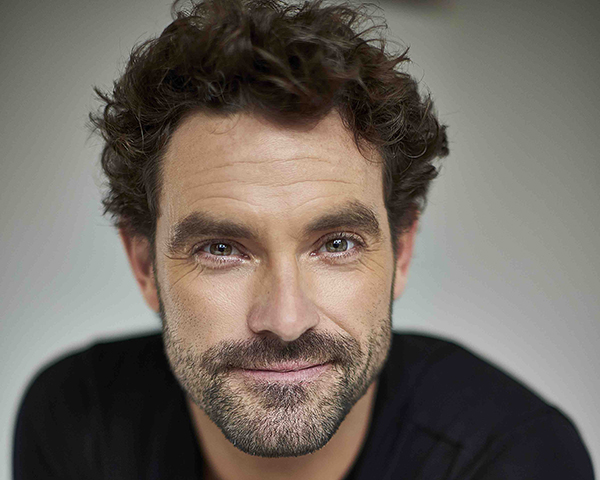 Une nouvelle photo de Guillaume Lemay-Thivierge fait le tour du web