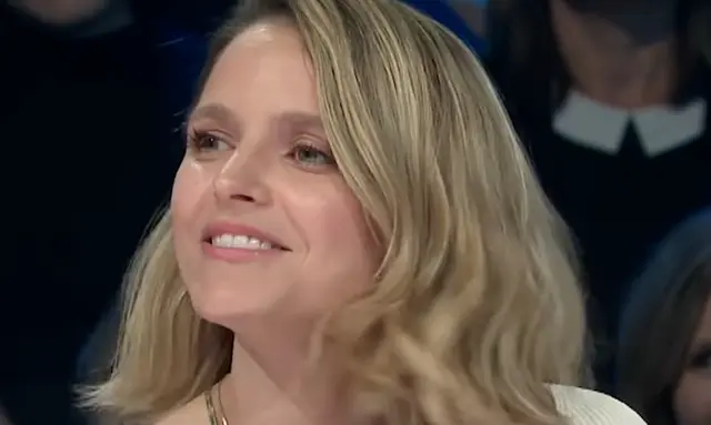 Sarah-Jeanne Labrosse perd son emploi