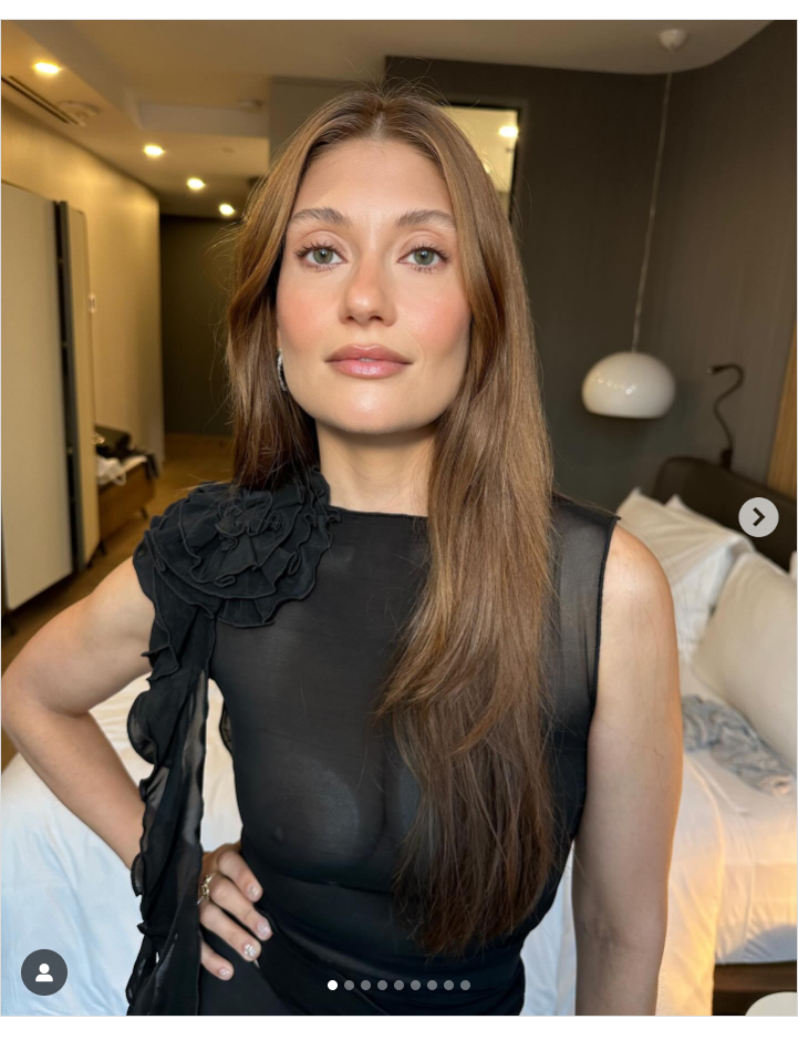 Katherine Levac fait sensation avec un chandail transparent