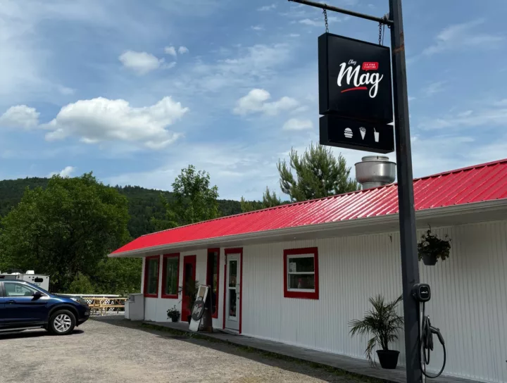 Chez Mag lance une vidéo virale au sujet de SAAQclic