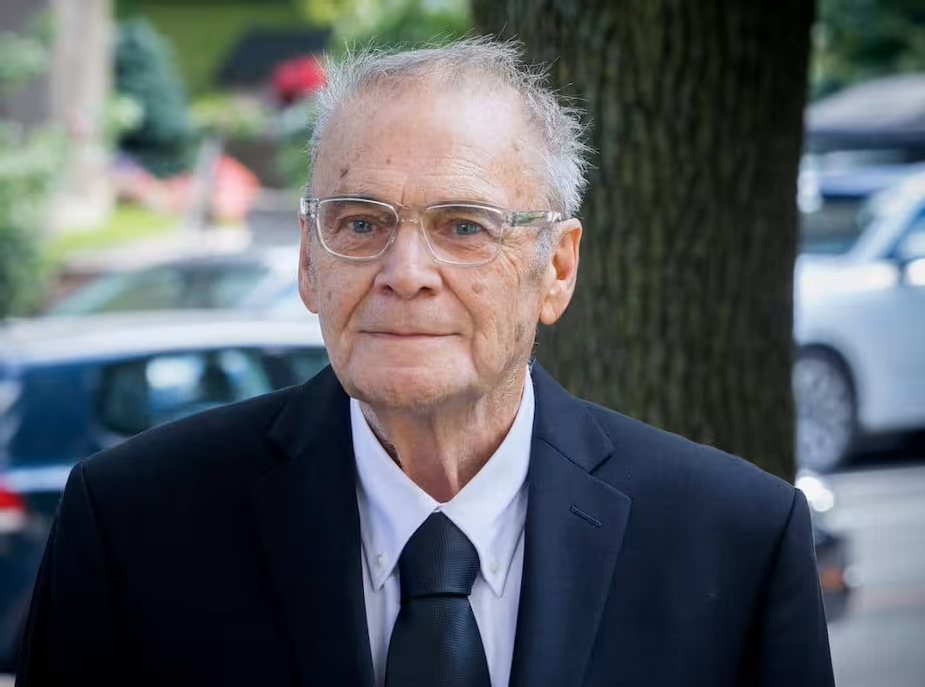 Voici le cachet que Claude Poirier a reçu pour participer à Chanteurs masqués