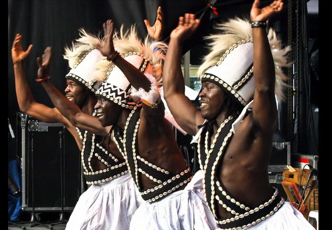 Une dizaine d’humoristes Africains en tournée un peu partout au Québec